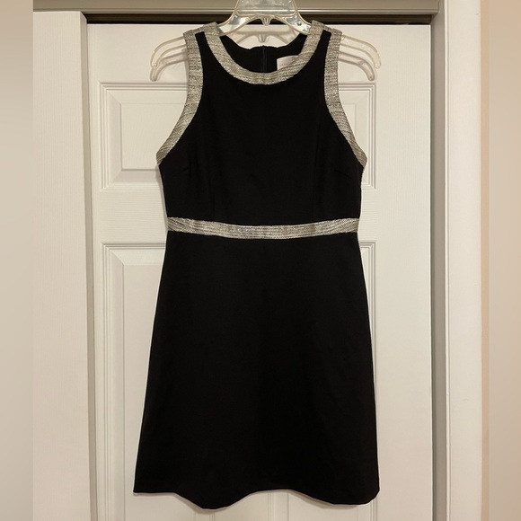 Brand New Amanda Uprichard Black w/Silver & Gold Trim Dress - Size Medium - www.disolcolor.com Brand New Amanda Uprichard Black w/Silver & Gold Trim Dress - Size Medium - www.disolcolor.com